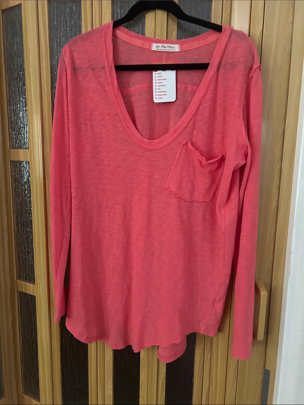 We The Free Pink Scoop-Neck Long Sleeve Pocket Tee
